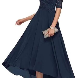 Elegant Lace Evening Dress